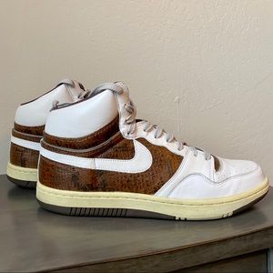 Nike Snakeskin Taipan Court Force HI sz 11.5